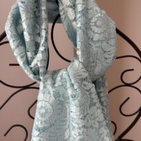 Écharpe en dentelle Bleu Ciel - Signature F